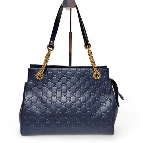 Gucci Dark Blue Leather Shoulder Bag with Gold Accents - Picture 2 of 16